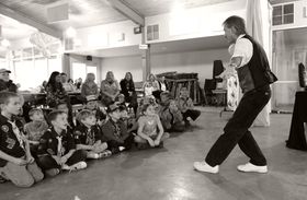 Artiste magicien à Rodez pour spectacle de magie enfants